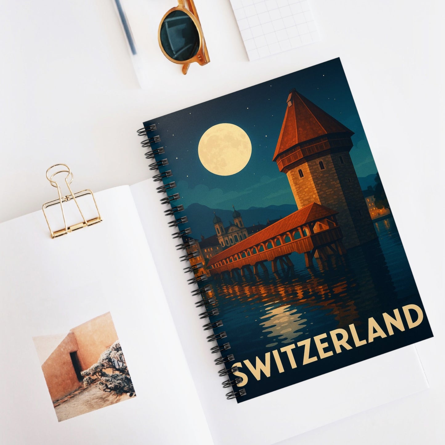 "libreta suiza❄️ – Tierra de montañas majestuosas y precisión legendaria"