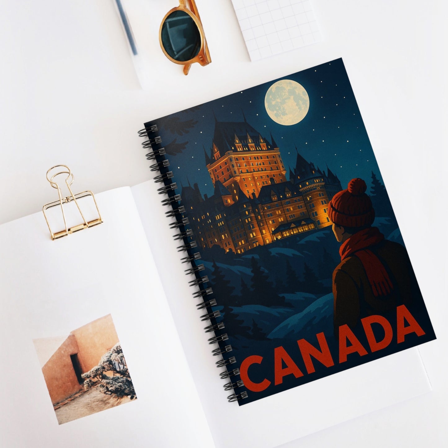 "libreta Canadá: Naturaleza Majestuosa y Espíritu Libre 🍁🏞️🦌"