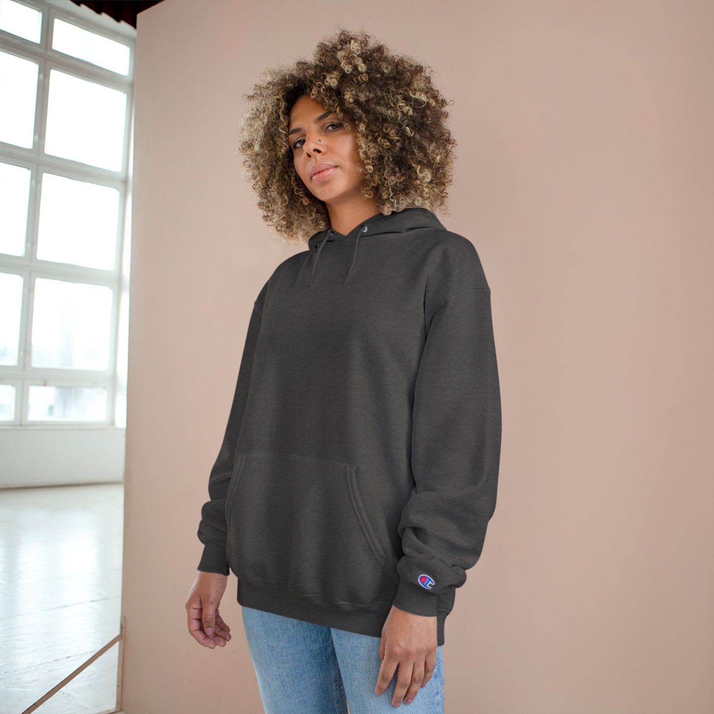 "Sudadera Premium Champion🖤 El Vigía del Bosque Oscuro"