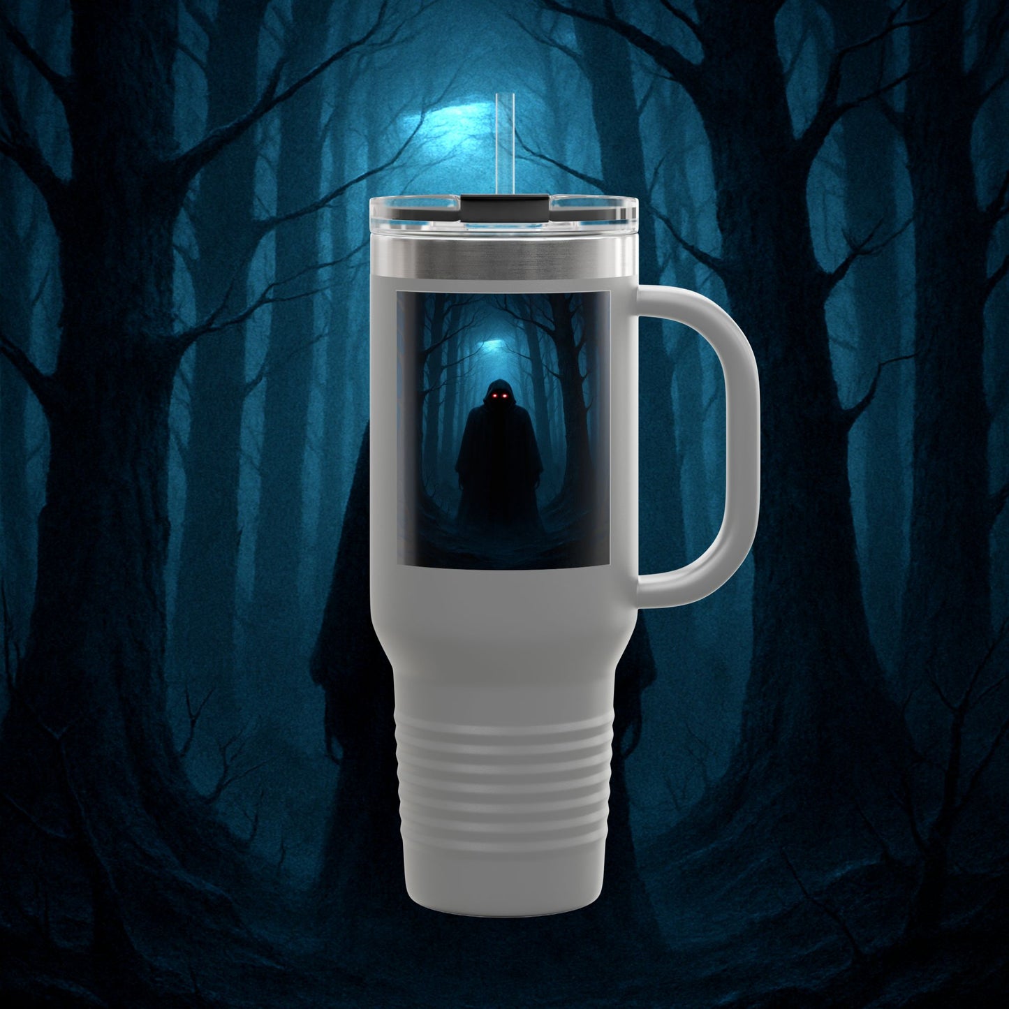 "Taza de viaje aislada 🖤 El Vigía del Bosque Oscuro"