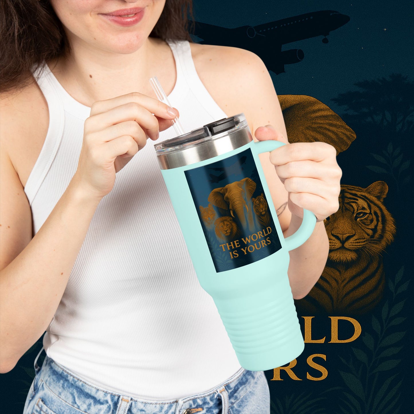 "Taza de viaje aislada El mundo es tuyo"🌍✨