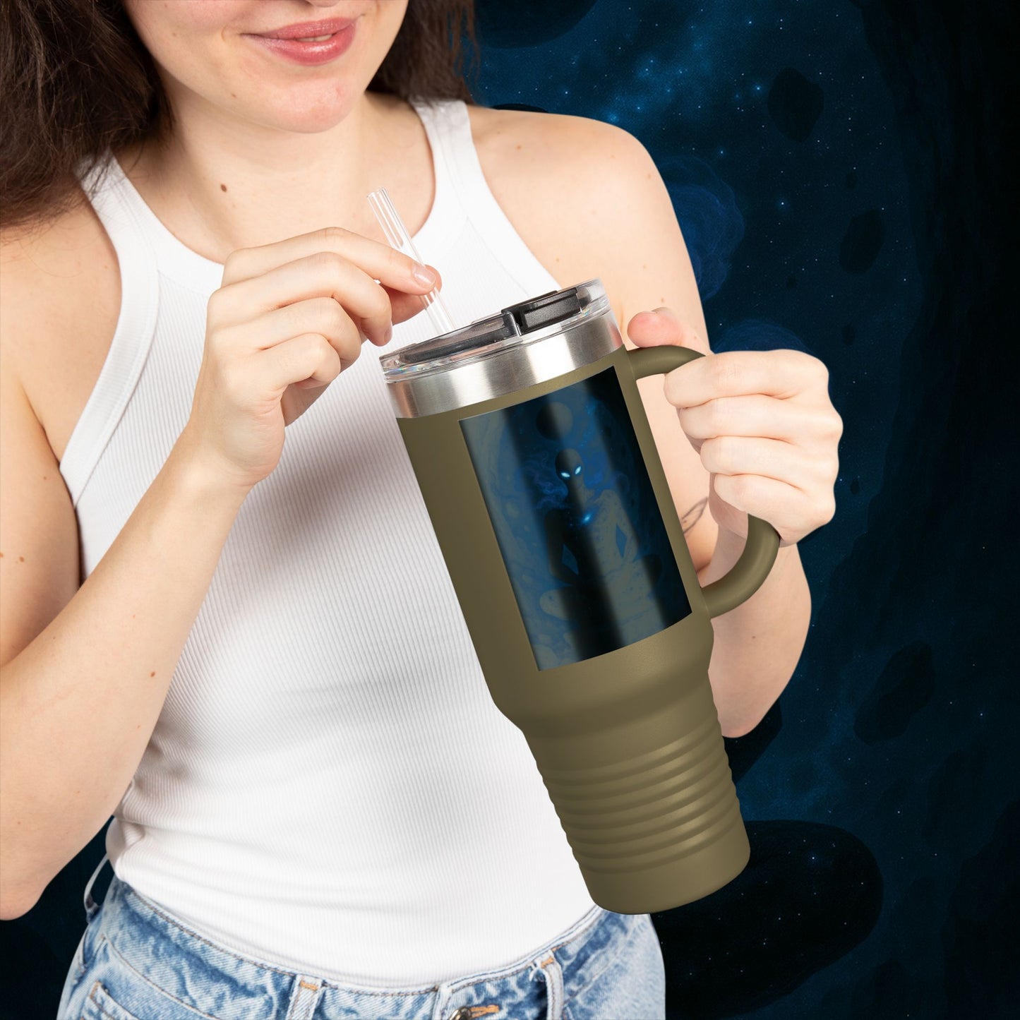 "Taza de viaje aislada 🌌 Nok Tael, el Destello del Vacío"
