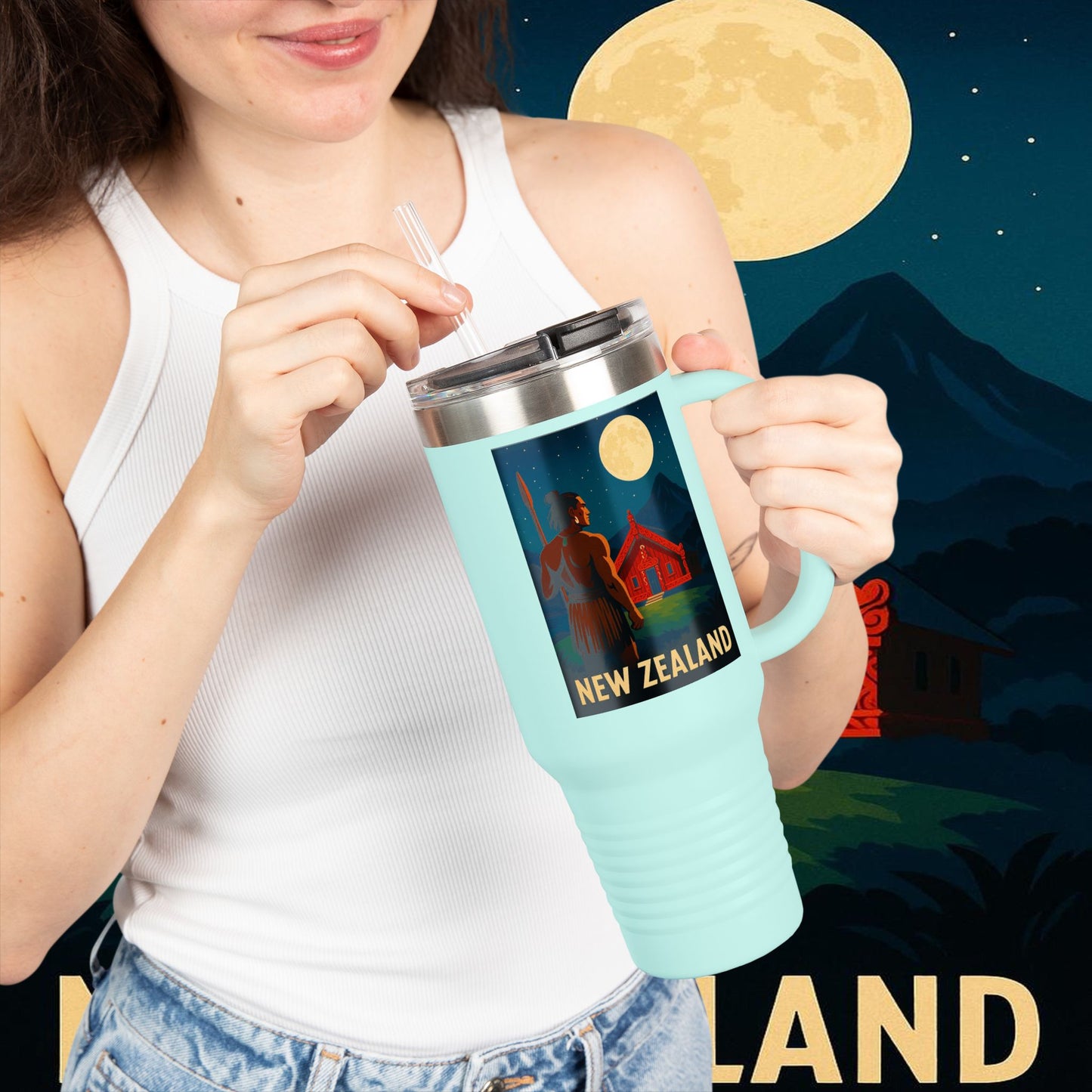 "New Zealand Insulated Travel Mug🏞️ – A paradise of nature and adventure"