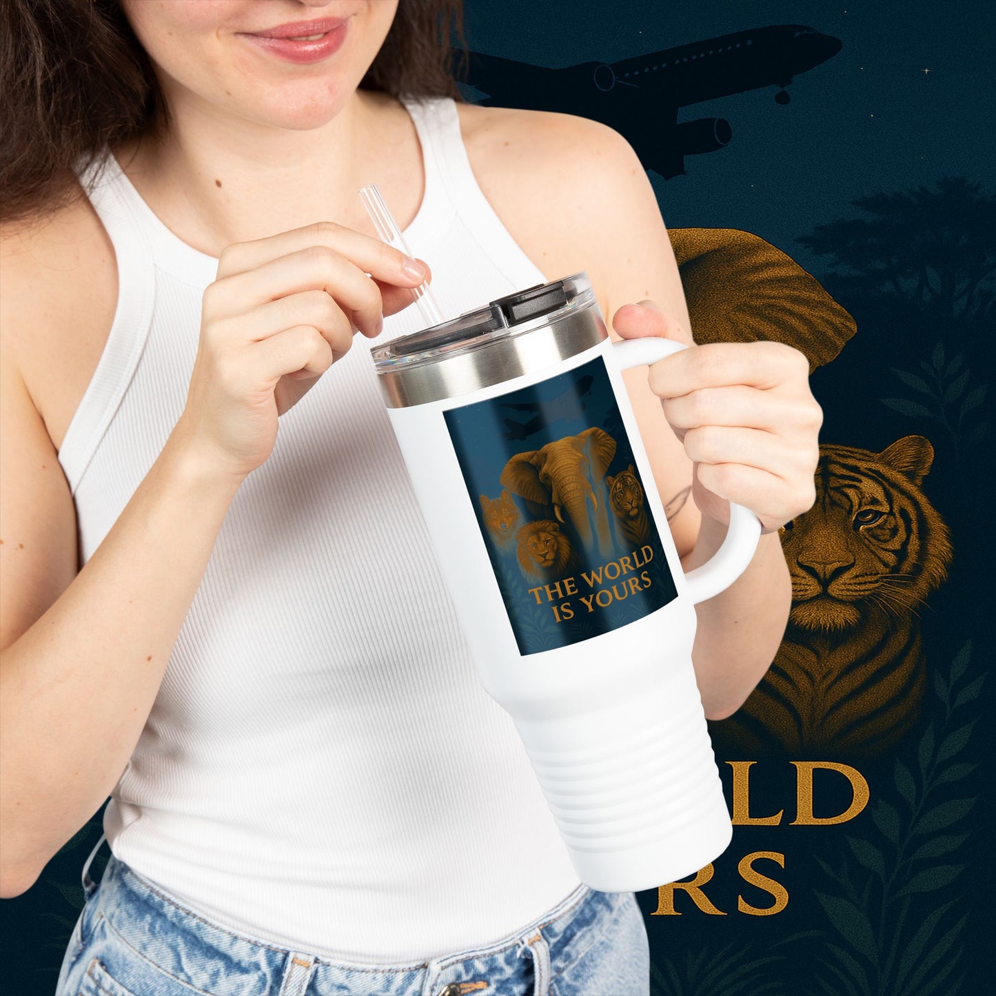 "Taza de viaje aislada El mundo es tuyo"🌍✨