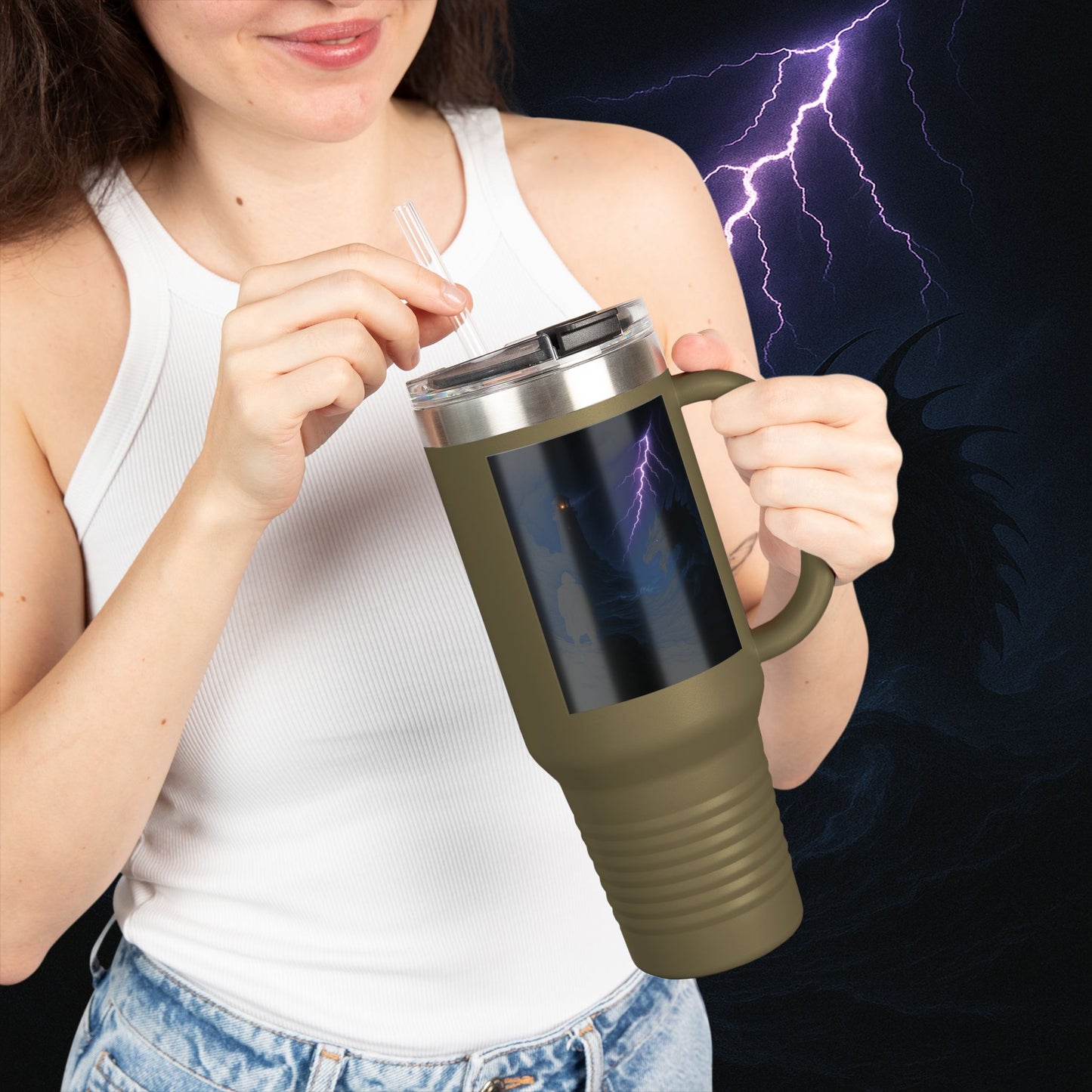 "Taza de viaje aislada🐉 El Despertar del Leviatán"