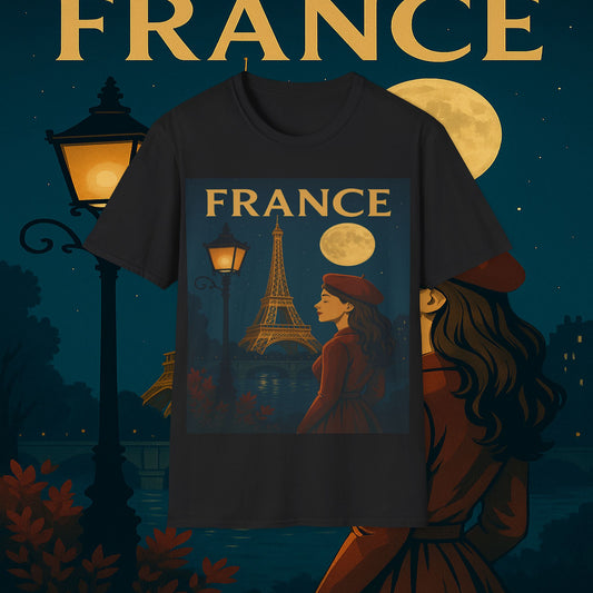 "Camiseta Francia: Romance bajo la Luna 🌙🗼✨"