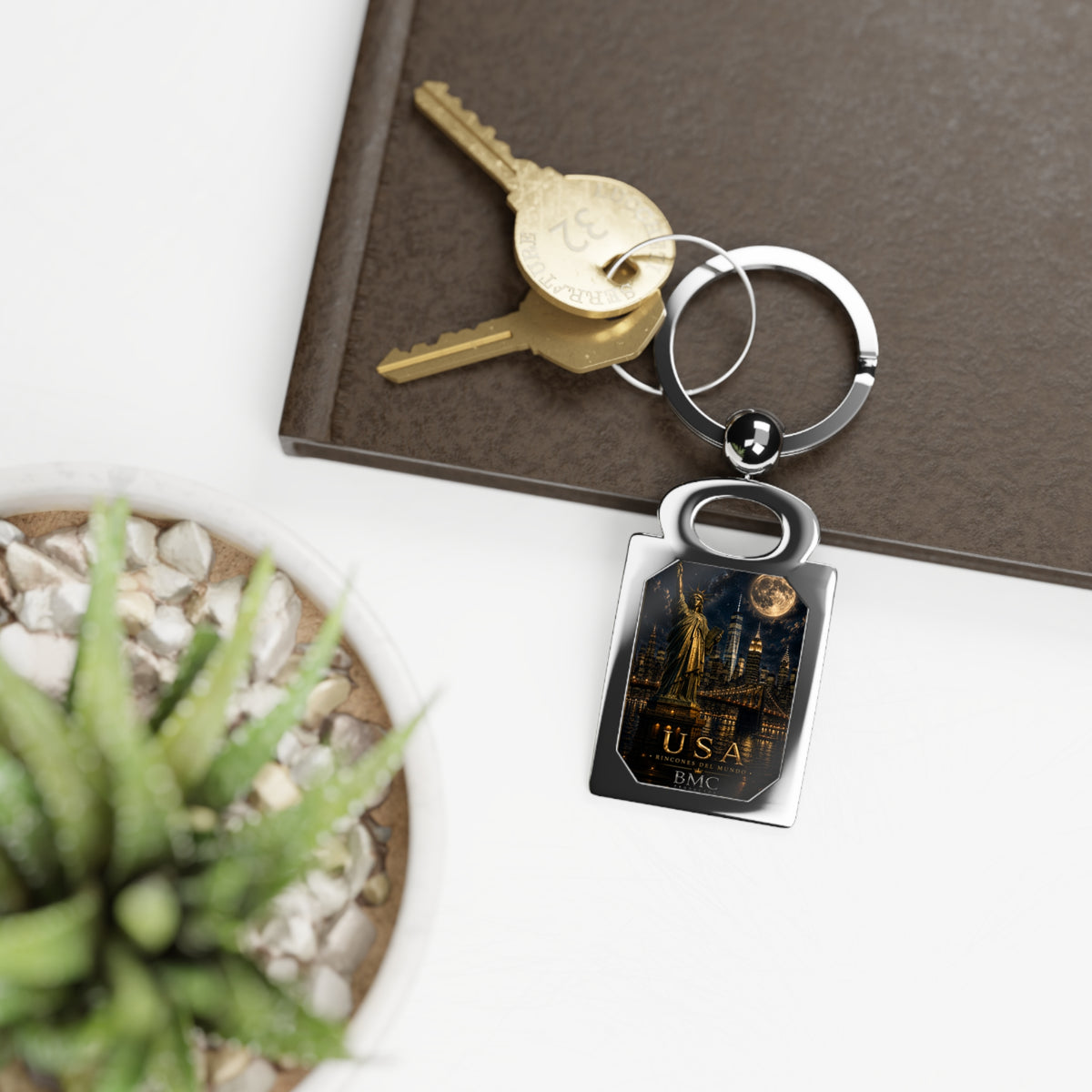 "United States keychain: Dreams, Freedom, and Great Horizons 🗽🏜️🌆"