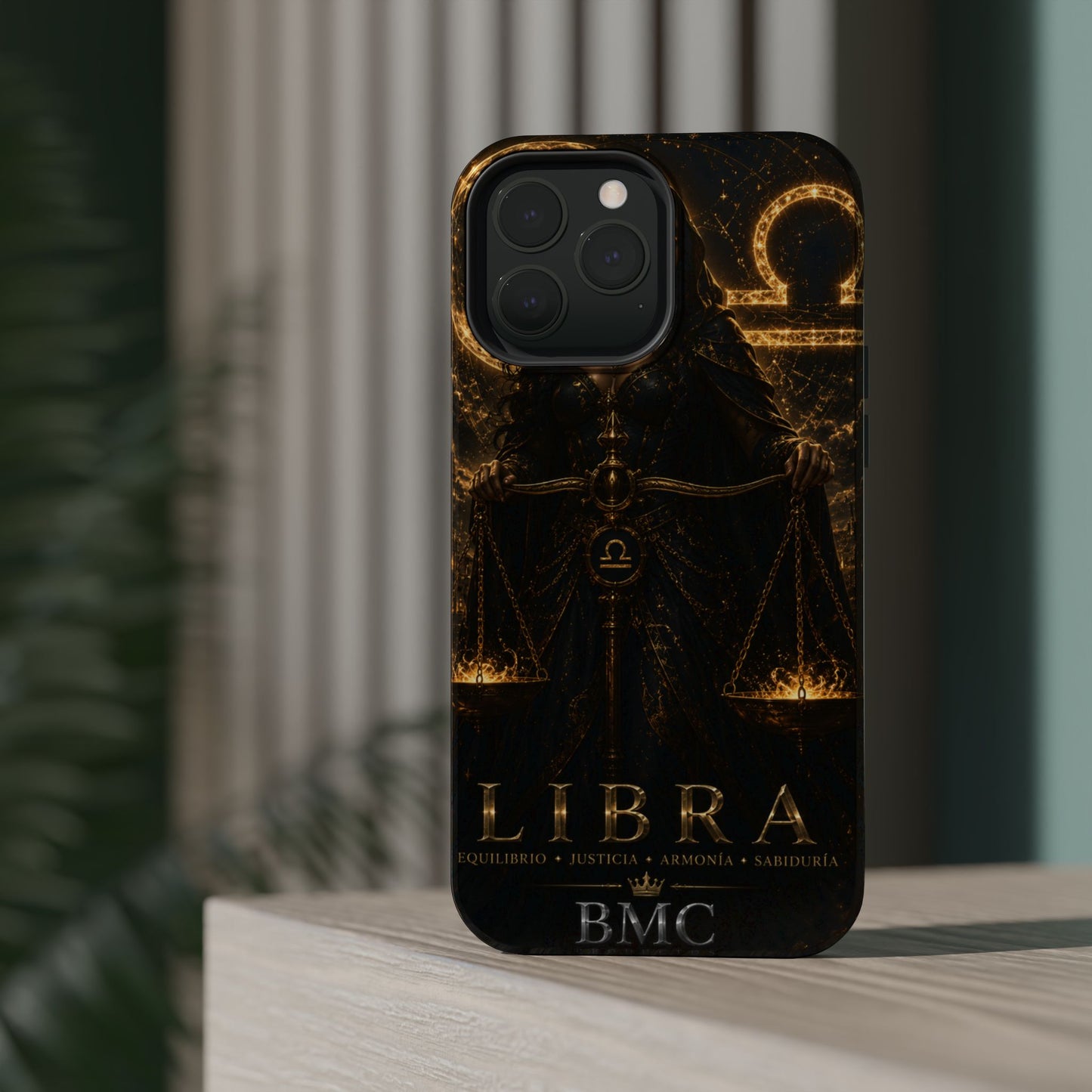 "Funda Magnética Reforzada libra– La Guardiana del Equilibrio"