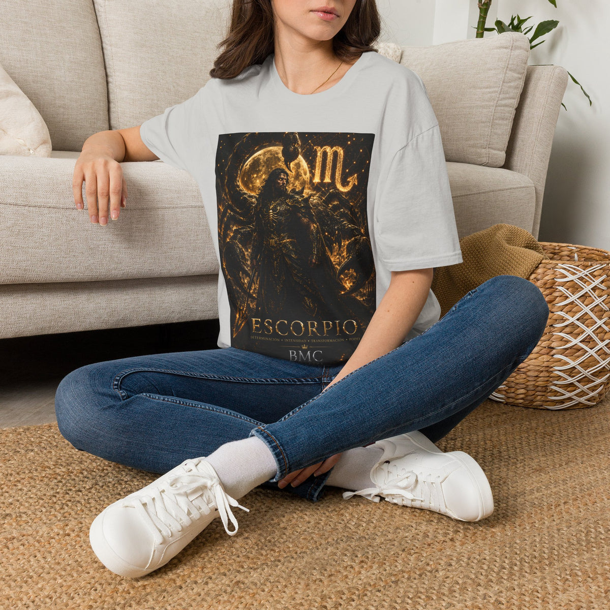 "Camiseta ESCORPIO – El Vigilante de las Sombras"