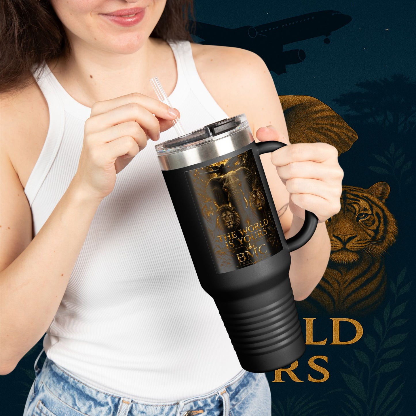 "Taza de viaje aislada El mundo es tuyo"🌍✨