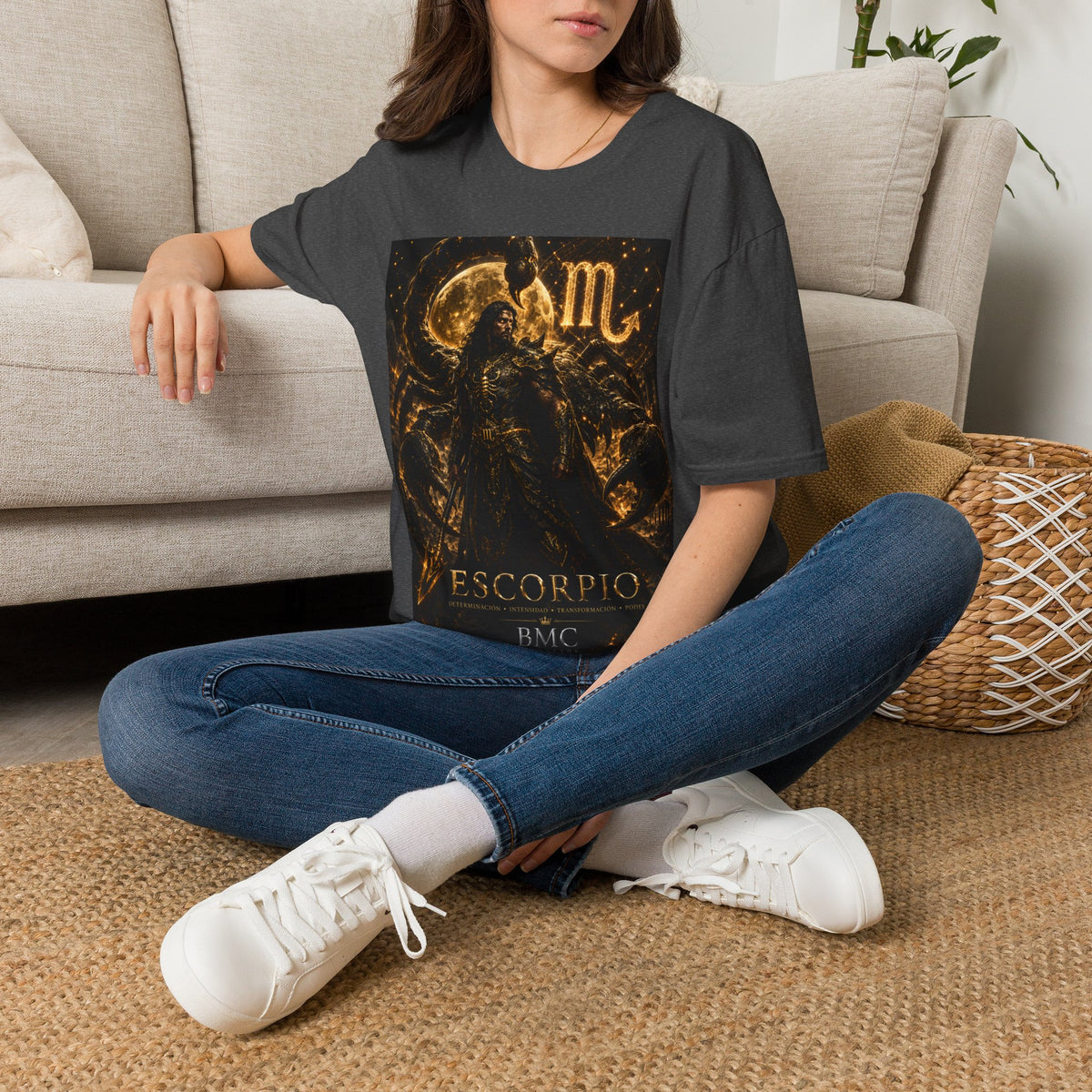 "Camiseta ESCORPIO – El Vigilante de las Sombras"