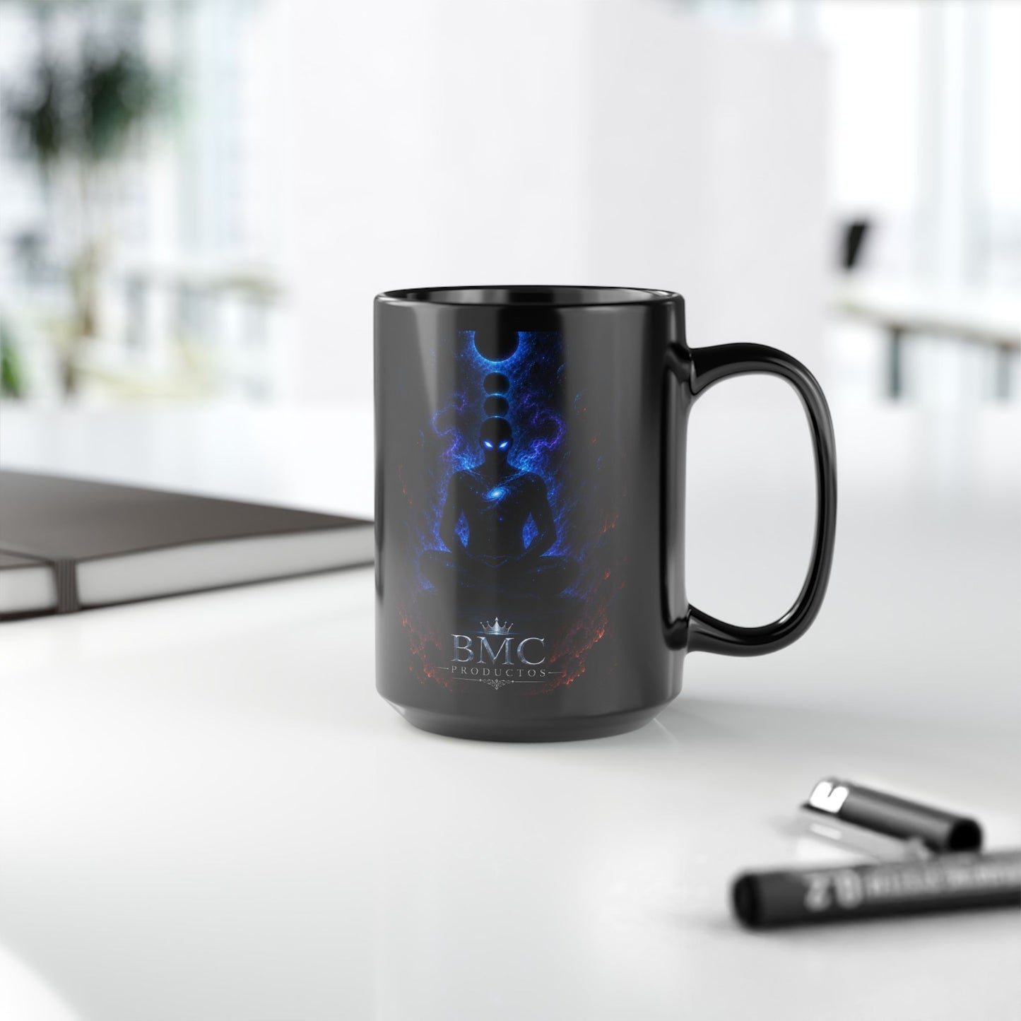 "Taza 🌌 Nok Tael, el Destello del Vacío"